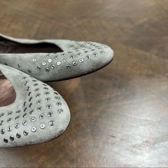 AGL Grey Suede Pointed Toe Flats Grommet Career Classic - Picture 7 of 9